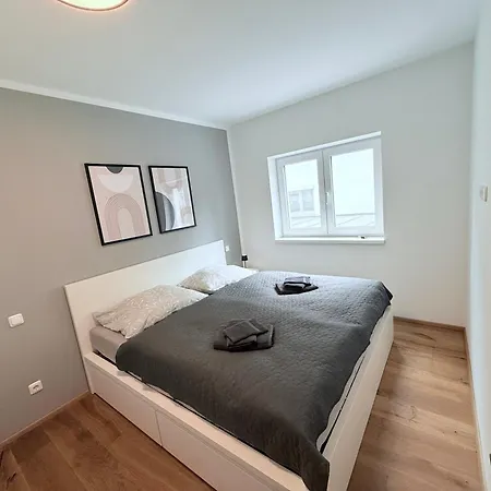 Apartment Am Bach Salzburg